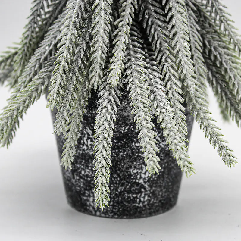 Realistic PE Christmas Tree with Frosted Ornaments